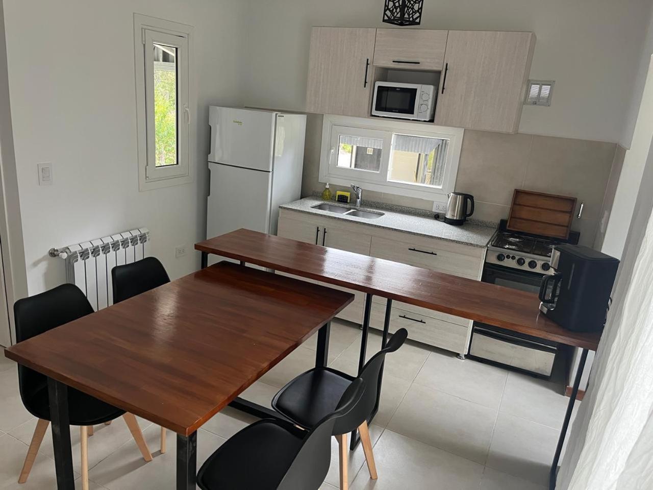 Epu Way Villa Вила ла Ангостура Екстериор снимка